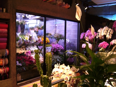 「ニクスフローリスト」　（新潟県新潟市中央区）の花屋店舗写真2
